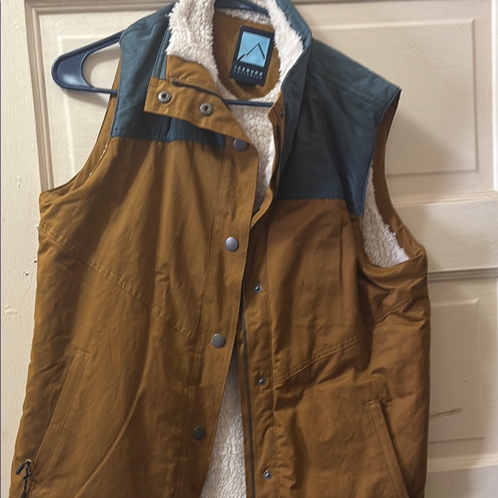 Brown and Blue Sleeveless Vest Medium Iceburg